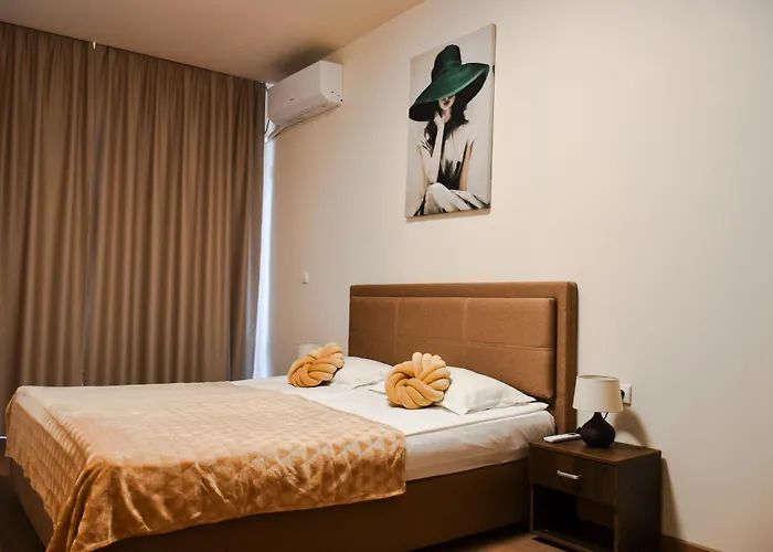 балкан тауър луксъри ливинг 2'3 דירה גברובו